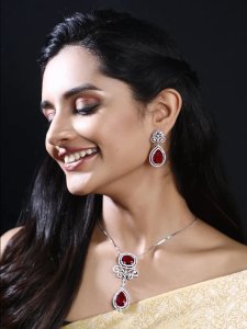 American Diamond Pendent With Earing