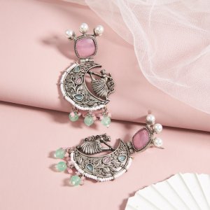 Mesmerizing Dancing Doll Elegance with Chandbali Earrings